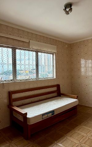Casa à venda com 130m², 5 quartos e 1 vaga