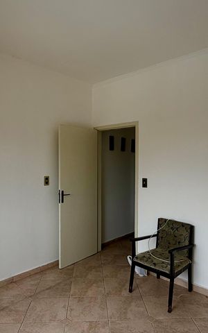 Casa à venda com 130m², 5 quartos e 1 vaga