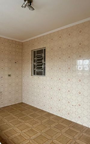 Casa à venda com 130m², 5 quartos e 1 vaga