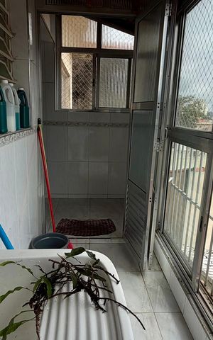 Casa à venda com 130m², 5 quartos e 1 vaga