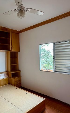 Casa à venda com 130m², 5 quartos e 1 vaga