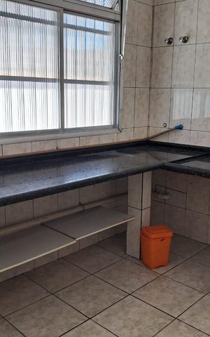 Casa à venda com 200m², 3 quartos e 2 vagas