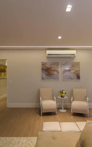 Casa à venda com 200m², 2 quartos e 2 vagas Casa à venda com 200m², 2 quartos e 2 vagasSala
