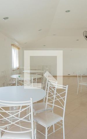 Apartamento à venda com 122m², 3 quartos e 2 vagas Apartamento à venda com 122m², 3 quartos e 2 vagasÁrea comum - Salão de festas