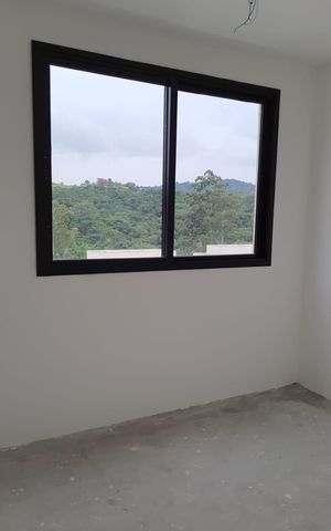 Casa de condomínio à venda com 152m², 2 quartos e 3 vagas Casa de condomínio à venda com 152m², 2 quartos e 3 vagasSala