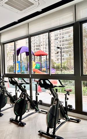 Apartamento à venda com 85m², 2 quartos e 1 vaga Apartamento à venda com 85m², 2 quartos e 1 vagaAcademia