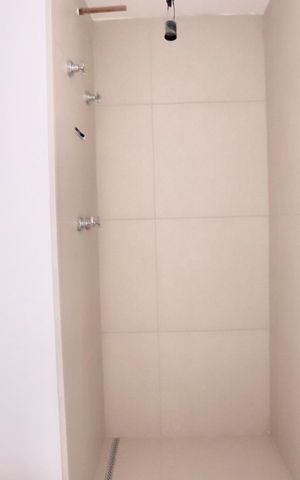 Apartamento à venda com 85m², 2 quartos e 1 vaga Apartamento à venda com 85m², 2 quartos e 1 vagaBanheiro