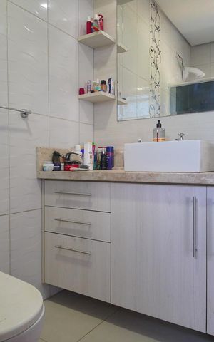 Casa para alugar com 400m², 3 quartos e 2 vagasBanheiro da Suíte