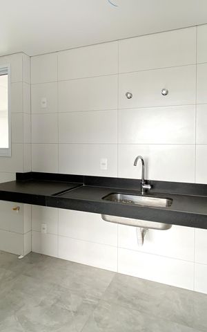 Apartamento à venda com 110m², 3 quartos e 2 vagas Apartamento à venda com 110m², 3 quartos e 2 vagasCozinha