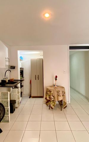 Apartamento à venda com 42m², 1 quarto e sem vaga