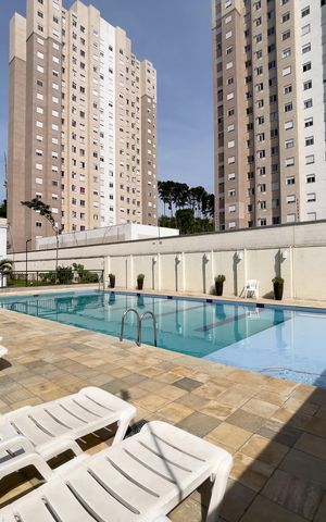 Apartamento à venda com 48m², 2 quartos e 1 vaga Apartamento à venda com 48m², 2 quartos e 1 vagaÁrea Comum - Piscina