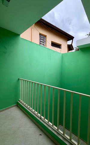 Casa à venda com 250m², 3 quartos e 3 vagasVaranda - quarto 1