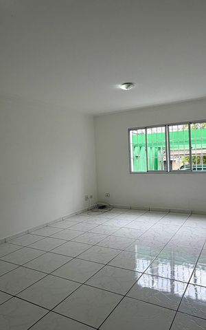 Casa à venda com 250m², 3 quartos e 3 vagasSala 4