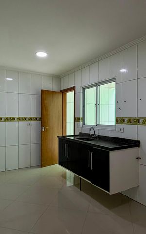 Casa à venda com 250m², 3 quartos e 3 vagasCozinha 2 
