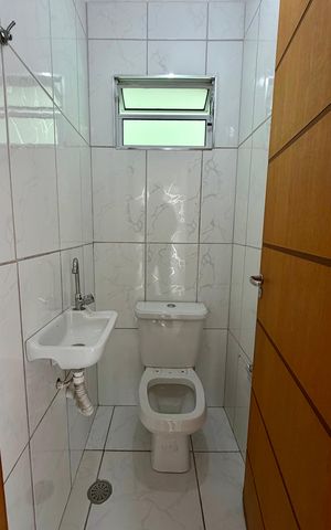 Casa à venda com 250m², 3 quartos e 3 vagasLavabo