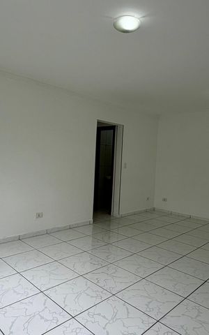 Casa à venda com 250m², 3 quartos e 3 vagasSala 6 