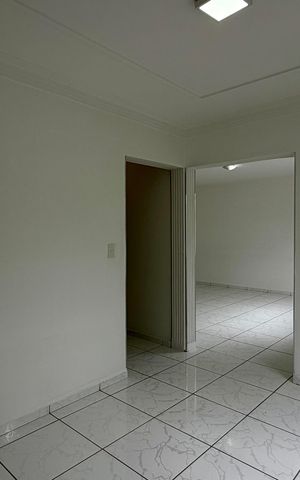 Casa à venda com 250m², 3 quartos e 3 vagasSala 1