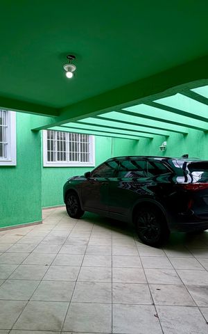 Casa à venda com 250m², 3 quartos e 3 vagasGaragem 1
