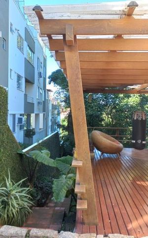 Casa para alugar com 1384m², 4 quartos e 4 vagas