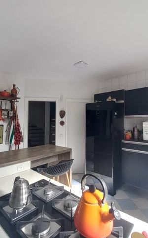 Casa para alugar com 1384m², 4 quartos e 4 vagas