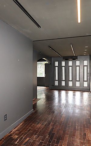 Casa para alugar com 185m², 3 quartos e 3 vagasSala