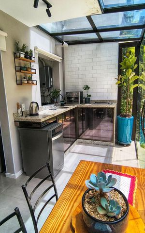 Apartamento à venda com 72m², 2 quartos e 1 vaga Apartamento à venda com 72m², 2 quartos e 1 vagaCozinha