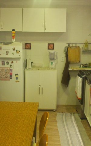 Casa para alugar com 120m², 2 quartos e 2 vagasCozinha