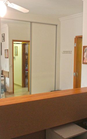 Casa para alugar com 120m², 2 quartos e 2 vagasSuíte 2