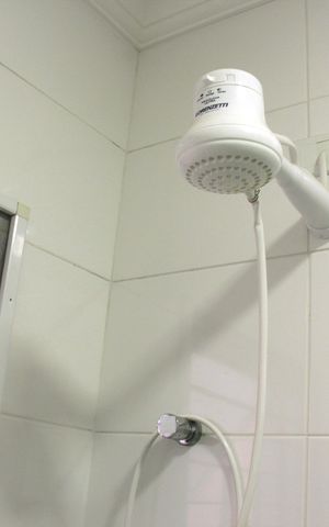 Casa para alugar com 120m², 2 quartos e 2 vagasBanheiro da Suíte 2