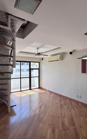 Apartamento à venda com 70m², 2 quartos e 2 vagas Apartamento à venda com 70m², 2 quartos e 2 vagasSala