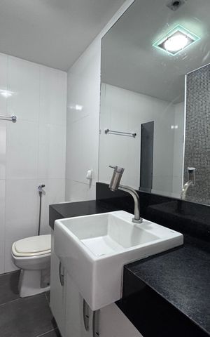 Apartamento à venda com 70m², 2 quartos e 2 vagas Apartamento à venda com 70m², 2 quartos e 2 vagasBanheiro Social
