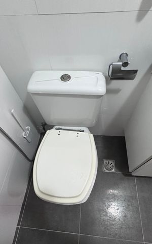 Apartamento à venda com 70m², 2 quartos e 2 vagas Apartamento à venda com 70m², 2 quartos e 2 vagasBanheiro Social