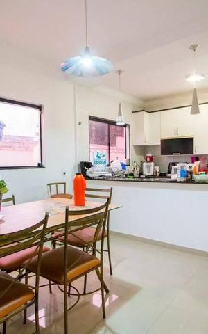 Casa à venda com 224m², 4 quartos e 2 vagas