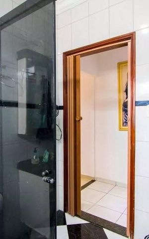 Casa à venda com 224m², 4 quartos e 2 vagas