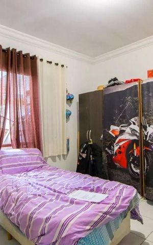 Casa à venda com 224m², 4 quartos e 2 vagas