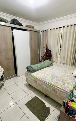 Casa à venda com 224m², 4 quartos e 2 vagas