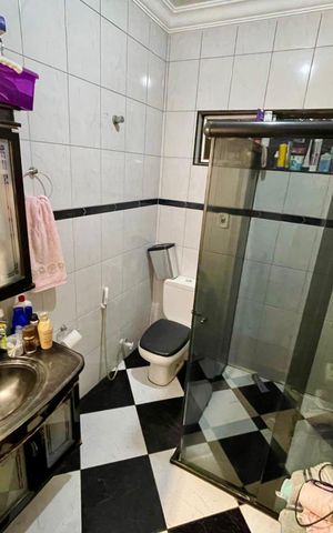 Casa à venda com 224m², 4 quartos e 2 vagas