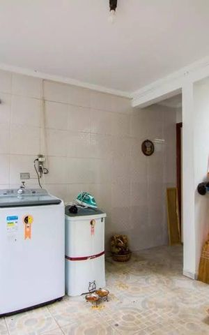 Casa à venda com 224m², 4 quartos e 2 vagas