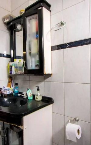 Casa à venda com 224m², 4 quartos e 2 vagas
