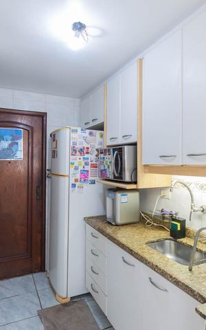 Apartamento à venda com 110m², 3 quartos e 2 vagasCozinha