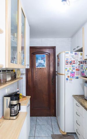 Apartamento à venda com 110m², 3 quartos e 2 vagasCozinha