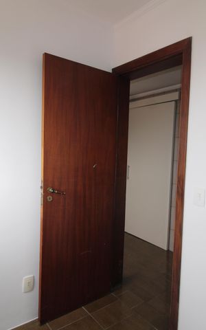 Apartamento para alugar com 200m², 4 quartos e 2 vagasÁrea de Serviço - Quarto