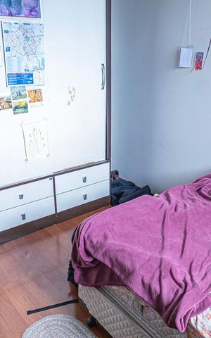 Casa à venda com 307m², 11 quartos e 1 vaga Casa à venda com 307m², 11 quartos e 1 vagaQuarto 7