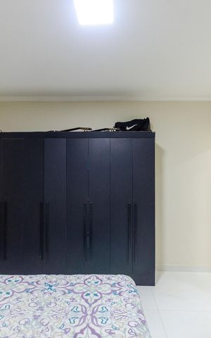 Casa à venda com 250m², 3 quartos e 2 vagas Casa à venda com 250m², 3 quartos e 2 vagasSuíte 2