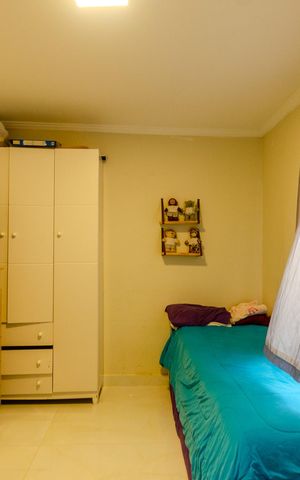 Casa à venda com 250m², 3 quartos e 2 vagas Casa à venda com 250m², 3 quartos e 2 vagasSuíte 1
