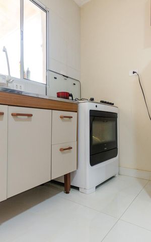 Casa à venda com 250m², 3 quartos e 2 vagas Casa à venda com 250m², 3 quartos e 2 vagasCozinha