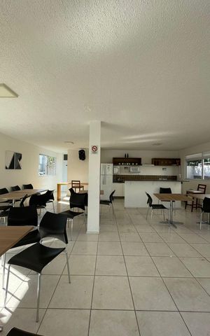 Apartamento à venda com 43m², 2 quartos e 1 vaga Apartamento à venda com 43m², 2 quartos e 1 vagaÁrea externa