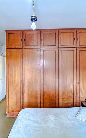 Casa à venda com 240m², 4 quartos e 2 vagasQuarto 1 - Suíte