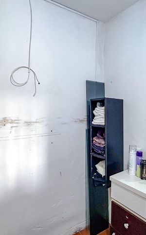Casa à venda com 240m², 4 quartos e 2 vagasQuarto de Serviço