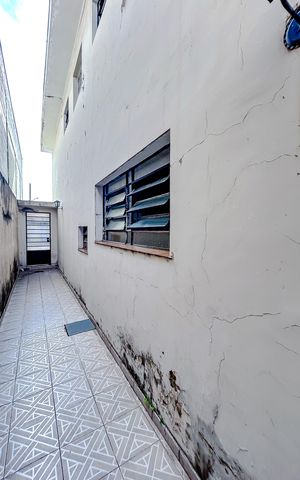 Casa à venda com 240m², 4 quartos e 2 vagasÁrea externa